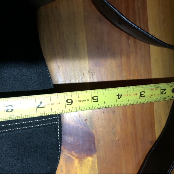 Liz Claiborne black handbag - Picture 5 of 6